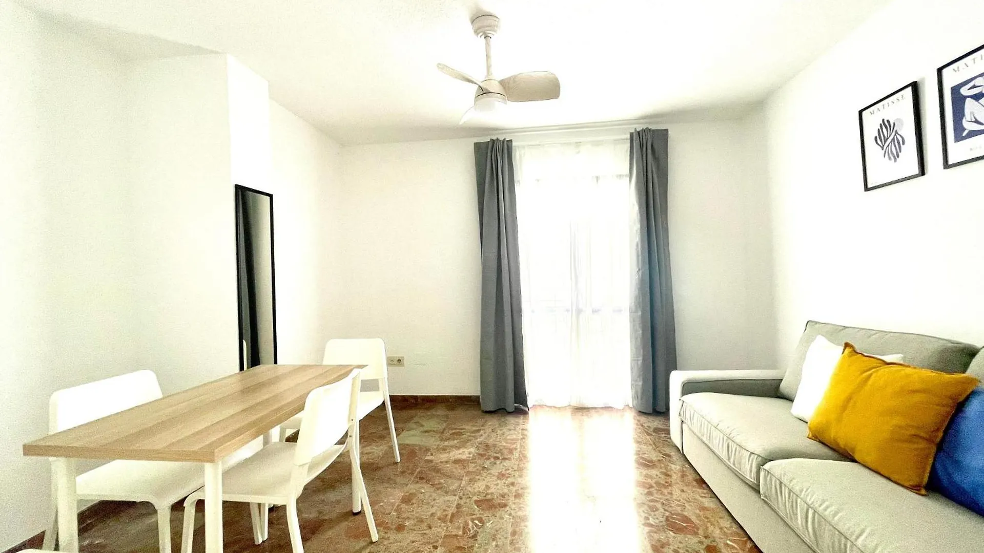 Beautiful & Sunny Apartment 马拉加 0*,  西班牙