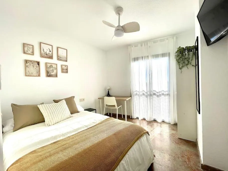 Beautiful & Sunny Apartment Malaga