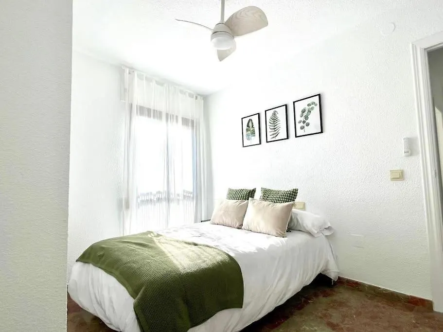 Beautiful & Sunny Apartment Malaga