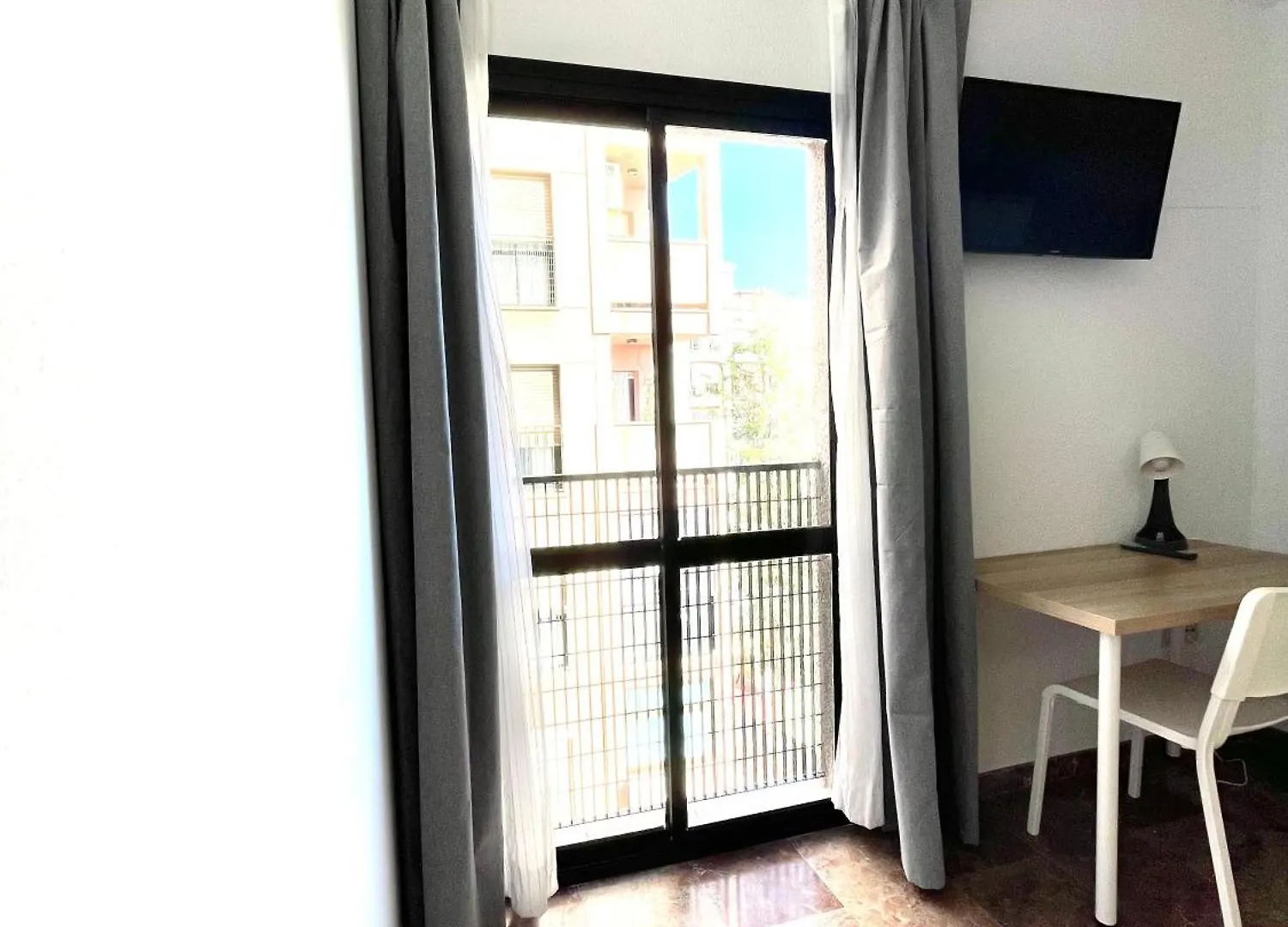 Beautiful & Sunny Apartment Malaga Spain